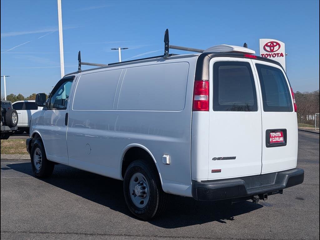 Used 2017 Chevrolet Express 2500 Work Van Cargo Van Cargo Van