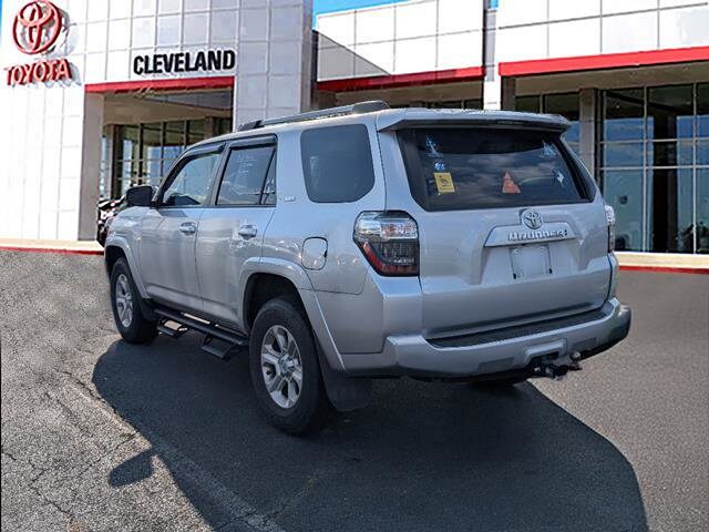 2021 Toyota 4Runner SR5 Premium photo 4
