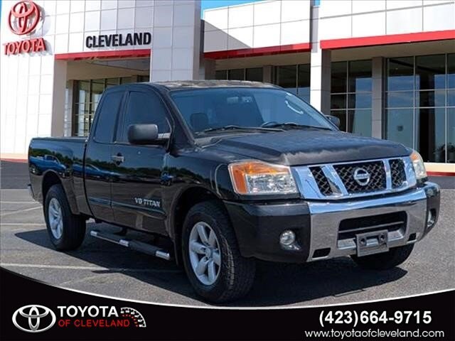 2010 Nissan Titan SE King Cab