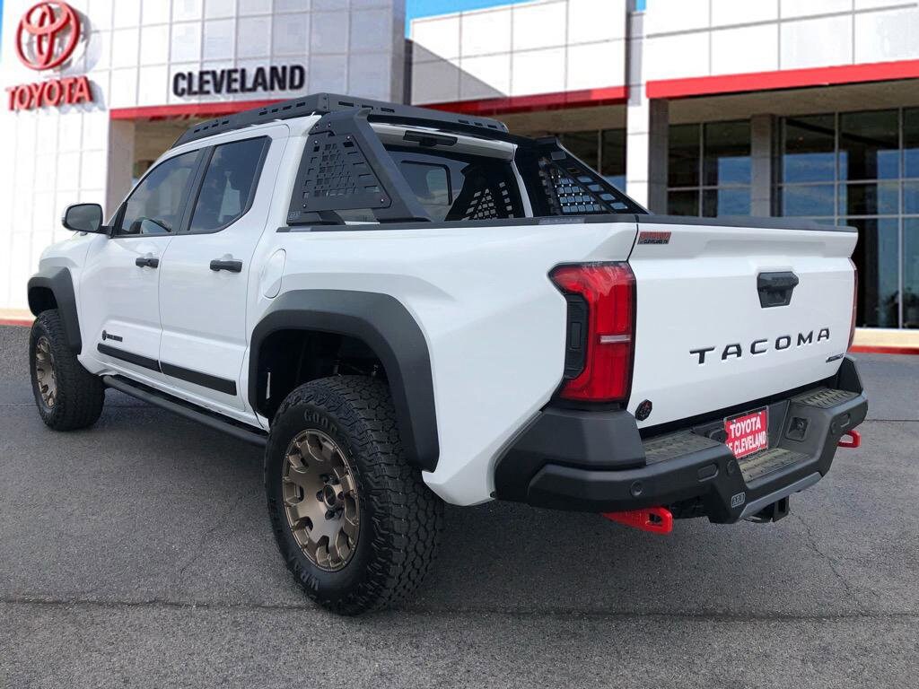 2025 Toyota Tacoma Trailhunter photo 3