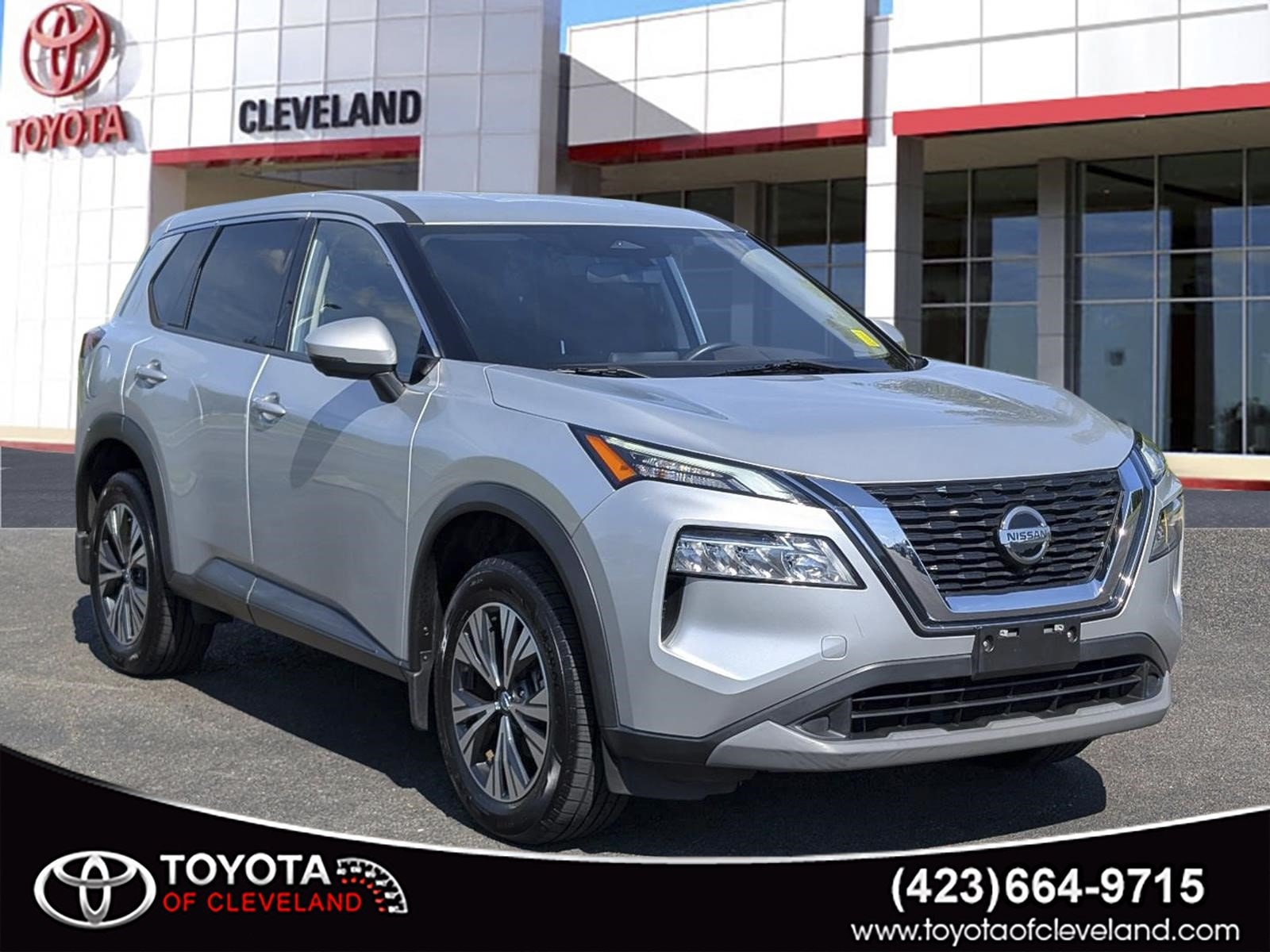 Pre-Owned 2021 Nissan Rogue SV