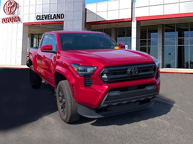 2025 Toyota Tacoma SR5 photo 2