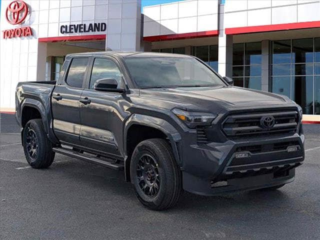 2025 Toyota Tacoma SR5's photo