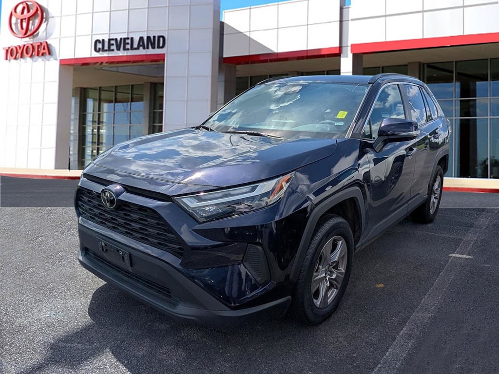 Used 2025 Toyota RAV4 XLE SUV