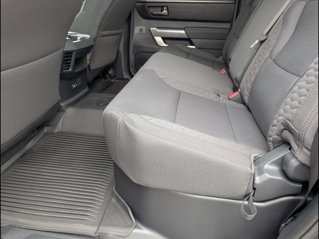 2026 Toyota Tundra SR5 - Photo 8
