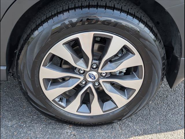 2025 Subaru Outback Limited - Photo 25