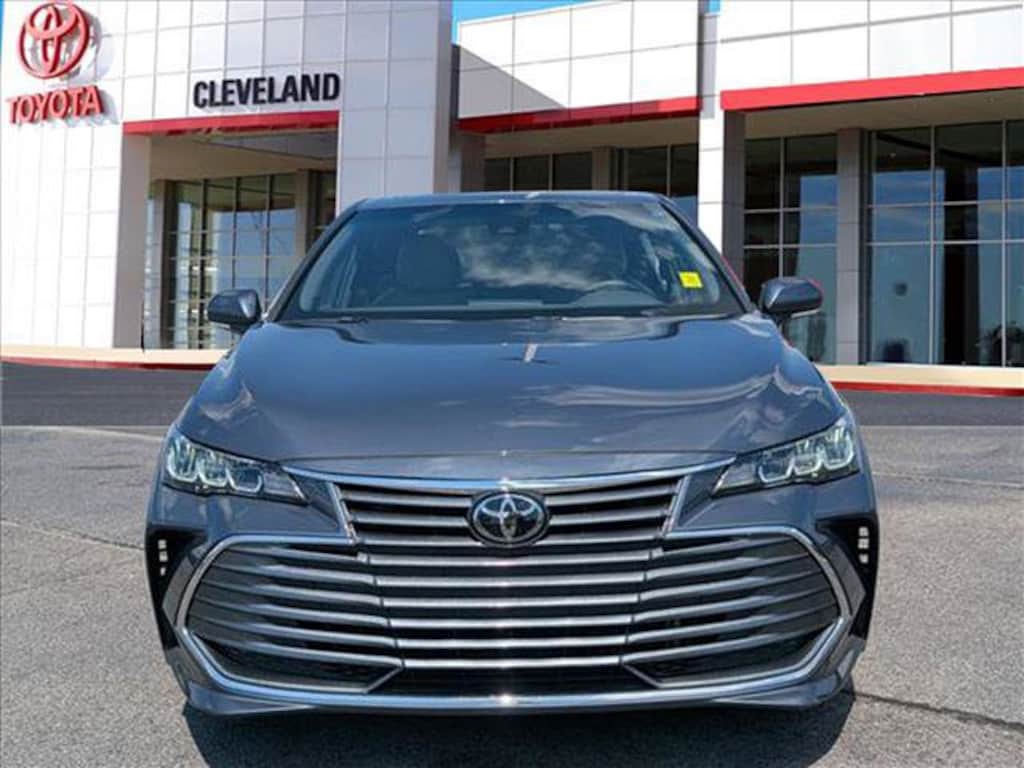 Used 2020 Toyota Avalon XLE Sedan
