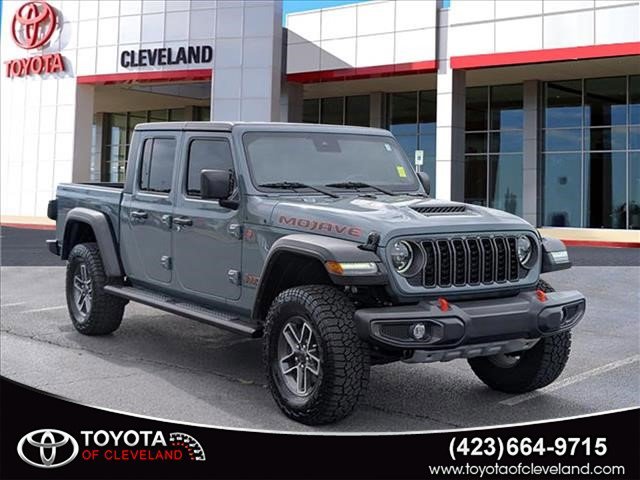 2024 Jeep Gladiator Mojave's photo