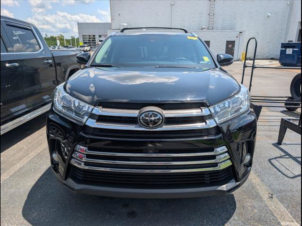 Used 2018 Toyota Highlander Limited Platinum SUV