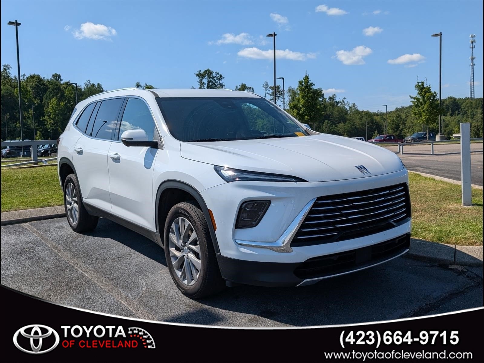 Summit White 2025 Buick Enclave SUV / Crossover Four-Wheel Drive Automatic