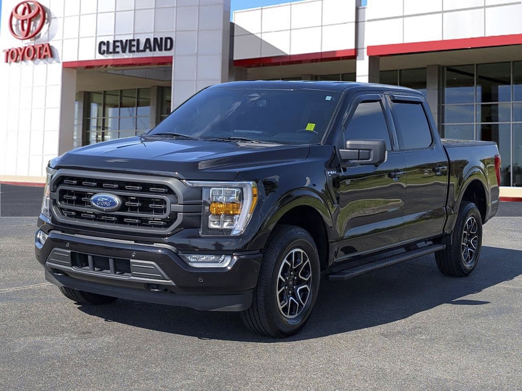Used 2023 Ford F-150 XLT Truck SuperCrew Cab