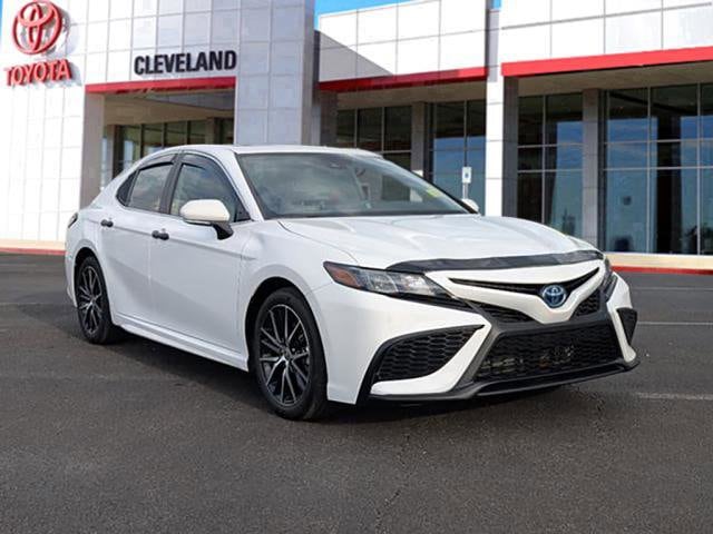 Used 2024 Toyota Camry SE with VIN 4T1S31AK5RU627820 for sale in Cleveland, TN