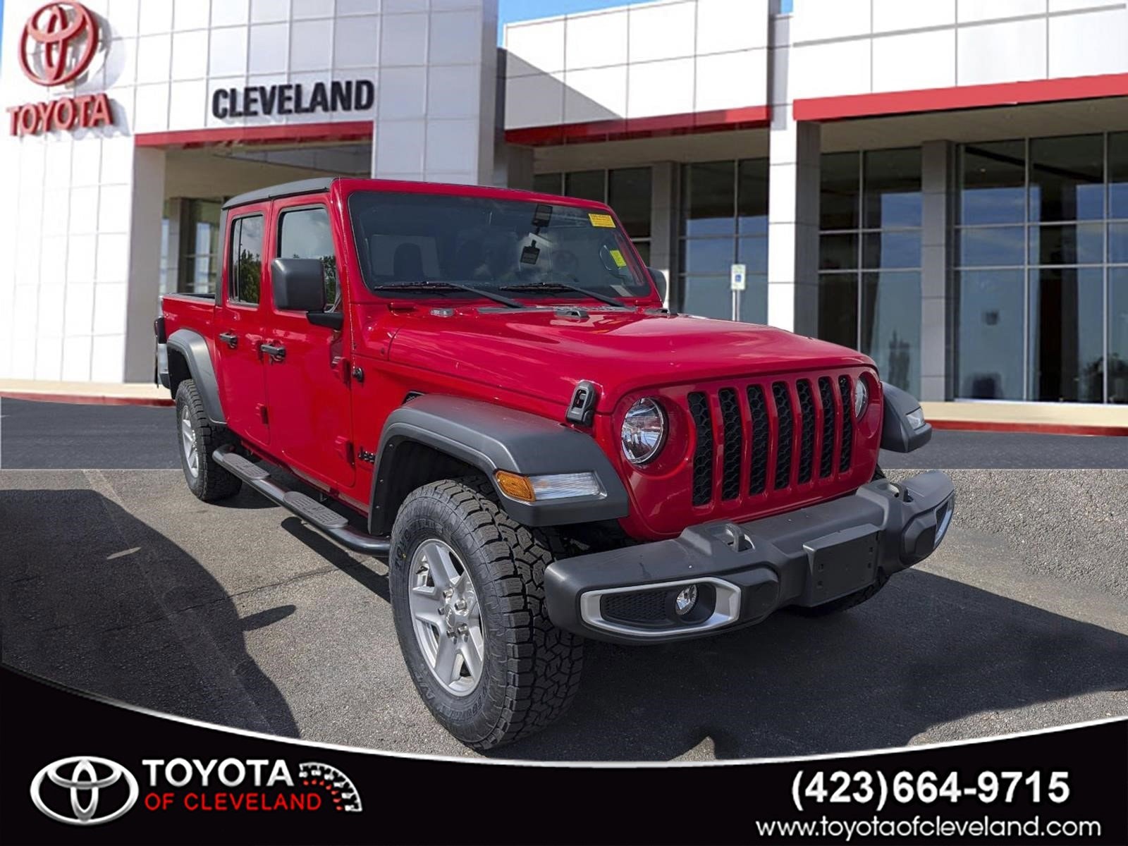 2023 Jeep Gladiator Sport S's photo