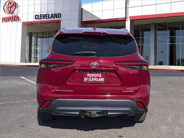2023 Toyota Highlander Limited - Photo 6