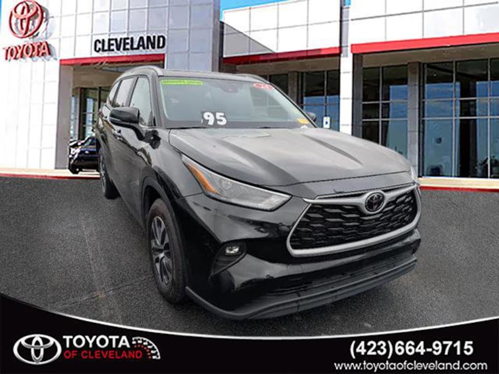 Used 2024 Toyota Highlander XLE SUV