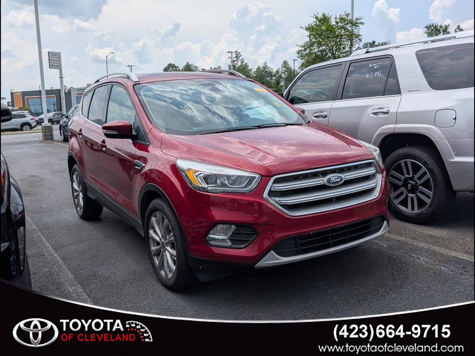 2017 Ford Escape Titanium's photo