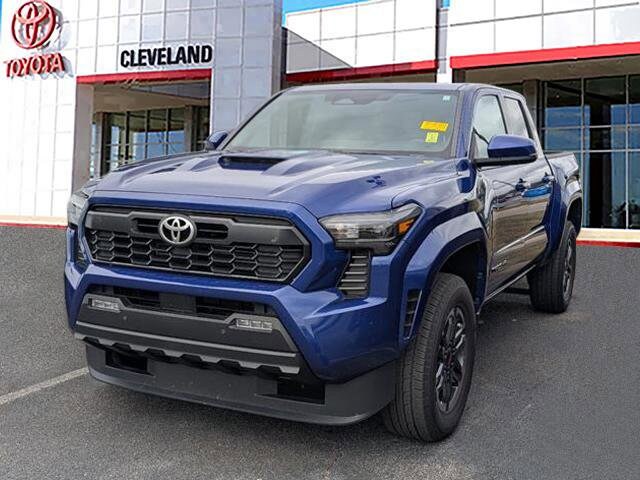 2024 Toyota Tacoma TRD Sport photo 3