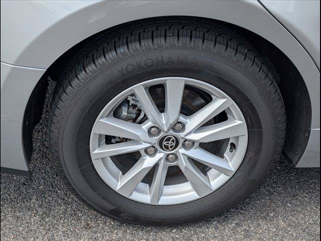 2025 Toyota Camry LE - Photo 23