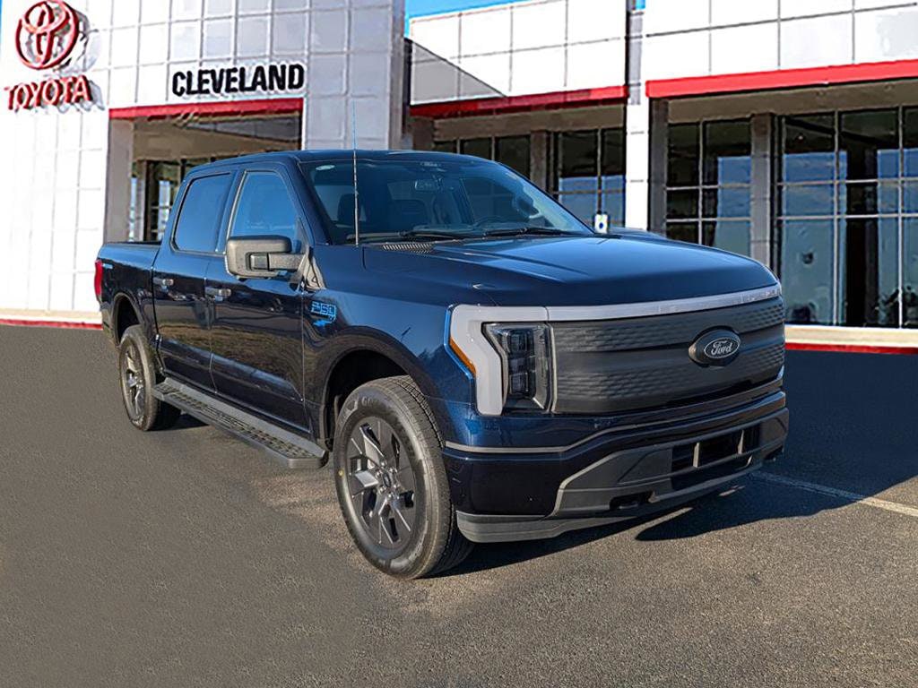 Used 2024 Ford F-150 Lightning XLT with VIN 1FTVW3LK8RWG27834 for sale in Mcdonald, TN