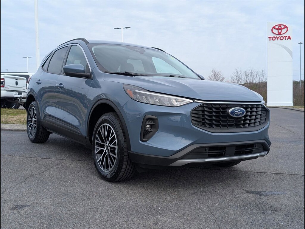 Used 2024 Ford Escape Base SUV
