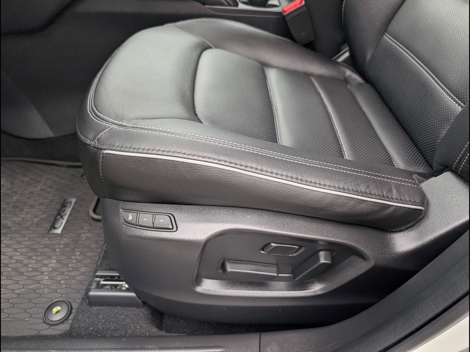 2025 Mazda CX-5 S Premium Plus package - Photo 10