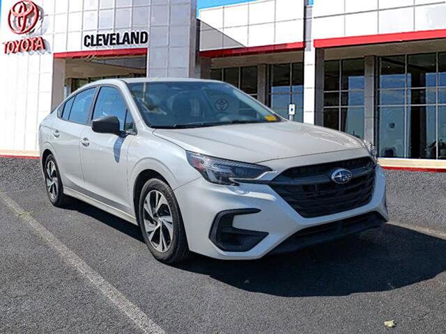 2023 Subaru Legacy Base photo 2