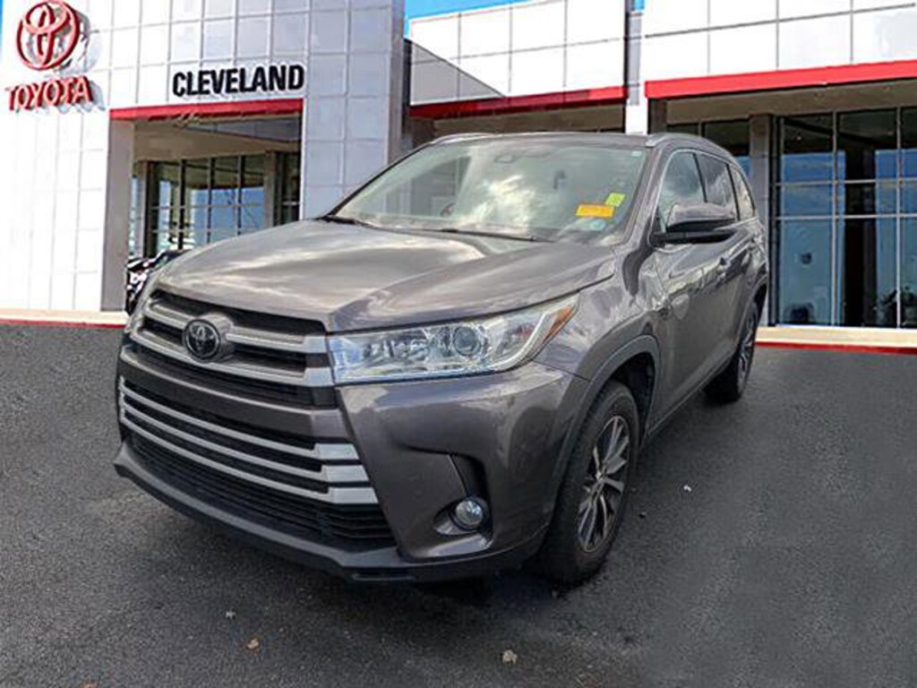 Used 2019 Toyota Highlander XLE SUV