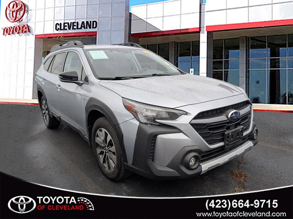 2023 Subaru Outback Limited's photo