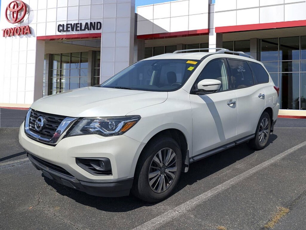 Used 2020 Nissan Pathfinder SL SUV
