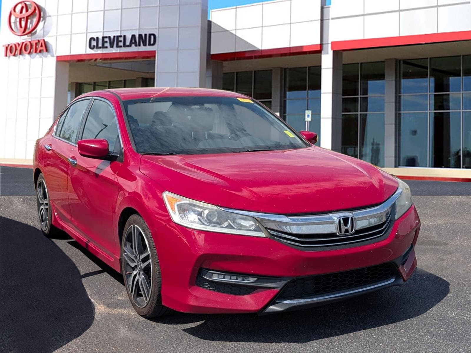 Used 2017 Honda Accord Sport SE with VIN 1HGCR2F14HA091456 for sale in Mcdonald, TN