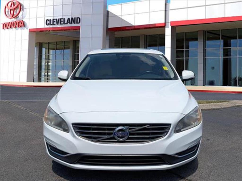 Used 2015 Volvo S60 T5 Platinum Sedan