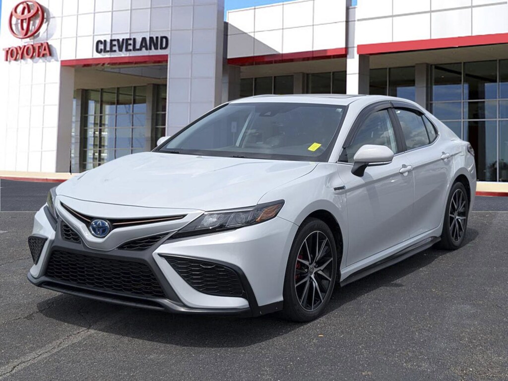 Used 2024 Toyota Camry Hybrid SE Sedan