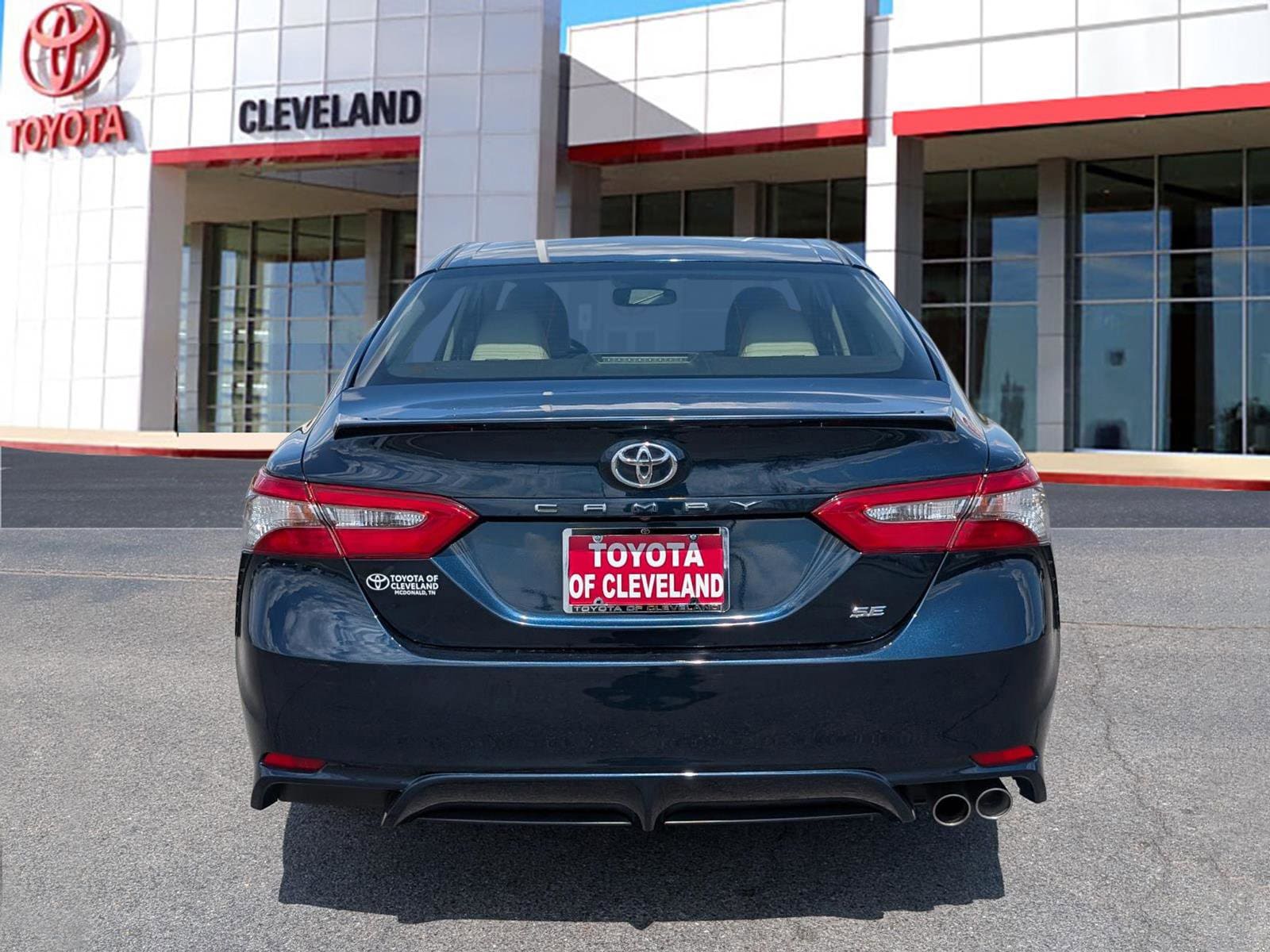 View vehicle photo 6