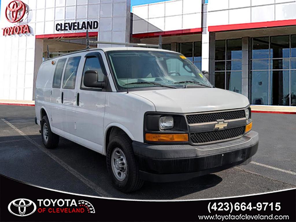 2017 Chevrolet Express Cargo Work Van's photo