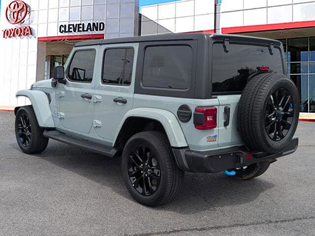 2023 Jeep Wrangler Sahara 4xe photo 4