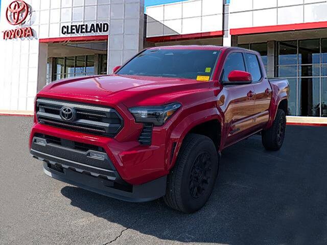 2025 Toyota Tacoma SR5 photo 4