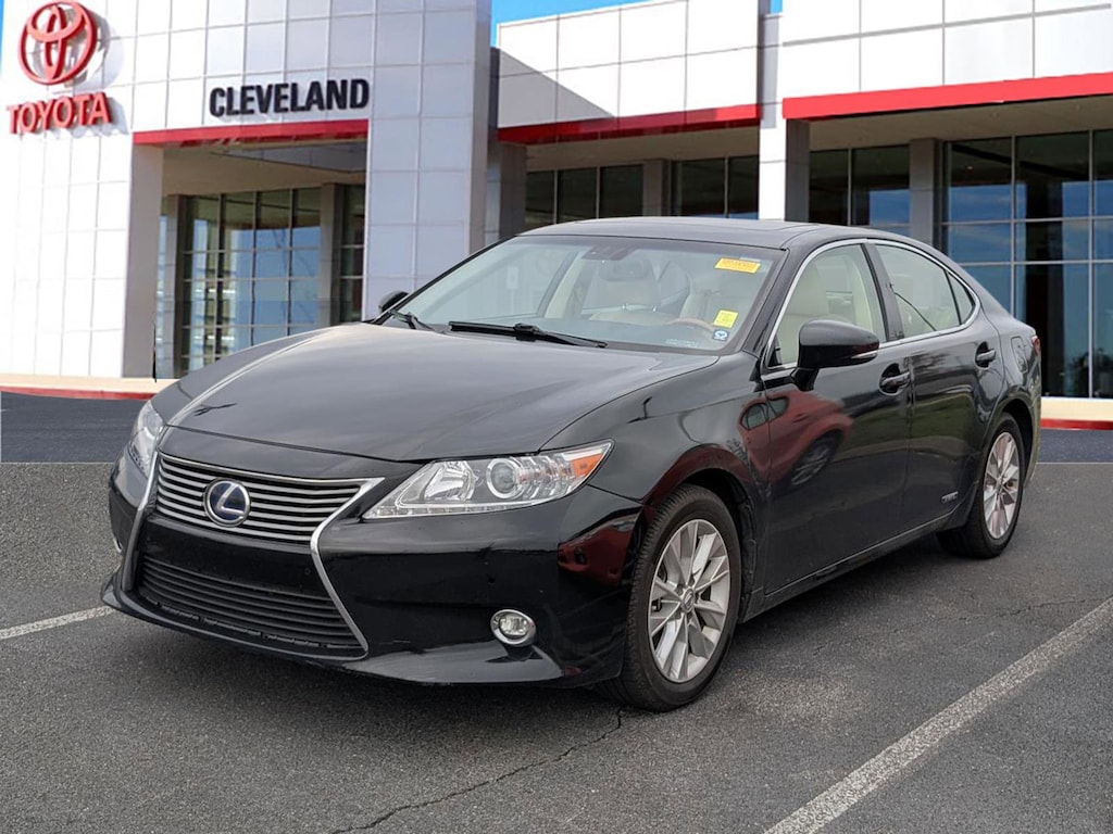 Used 2015 Lexus ES 300h 300h Sedan