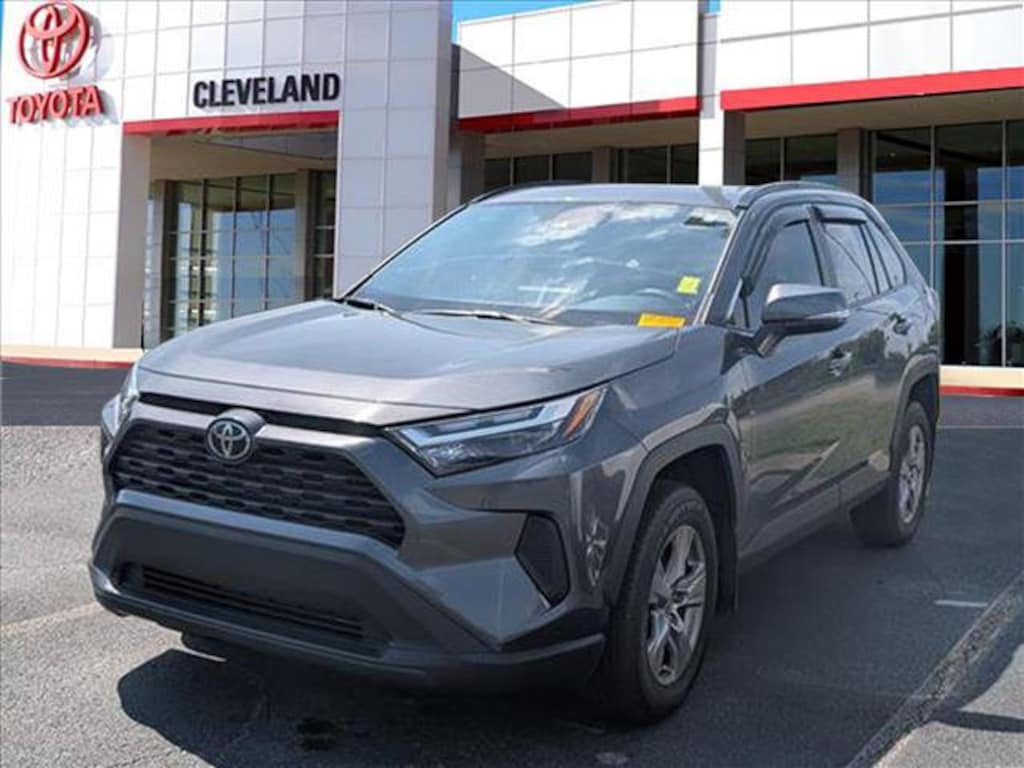 Used 2025 Toyota RAV4 XLE SUV