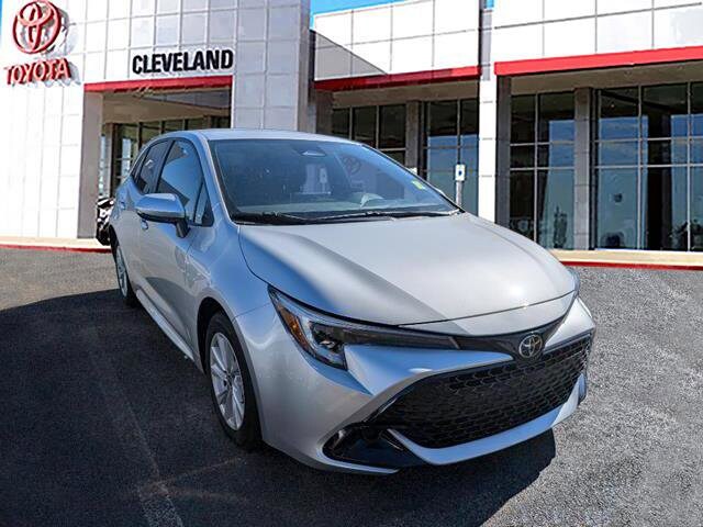 2024 Toyota Corolla SE photo 2