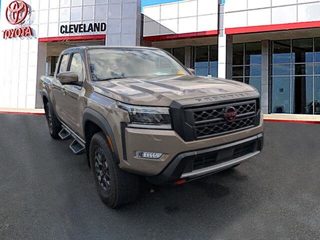 2023 Nissan Frontier PRO-4X photo 2