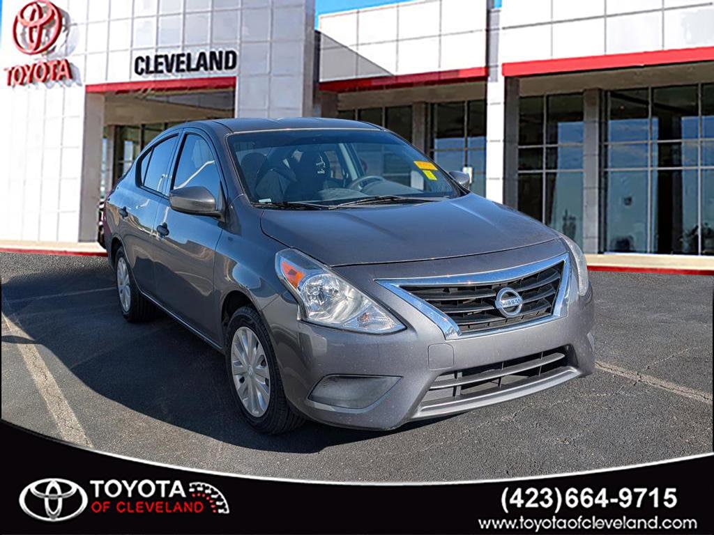 2019 Nissan Versa Sedan S Plus