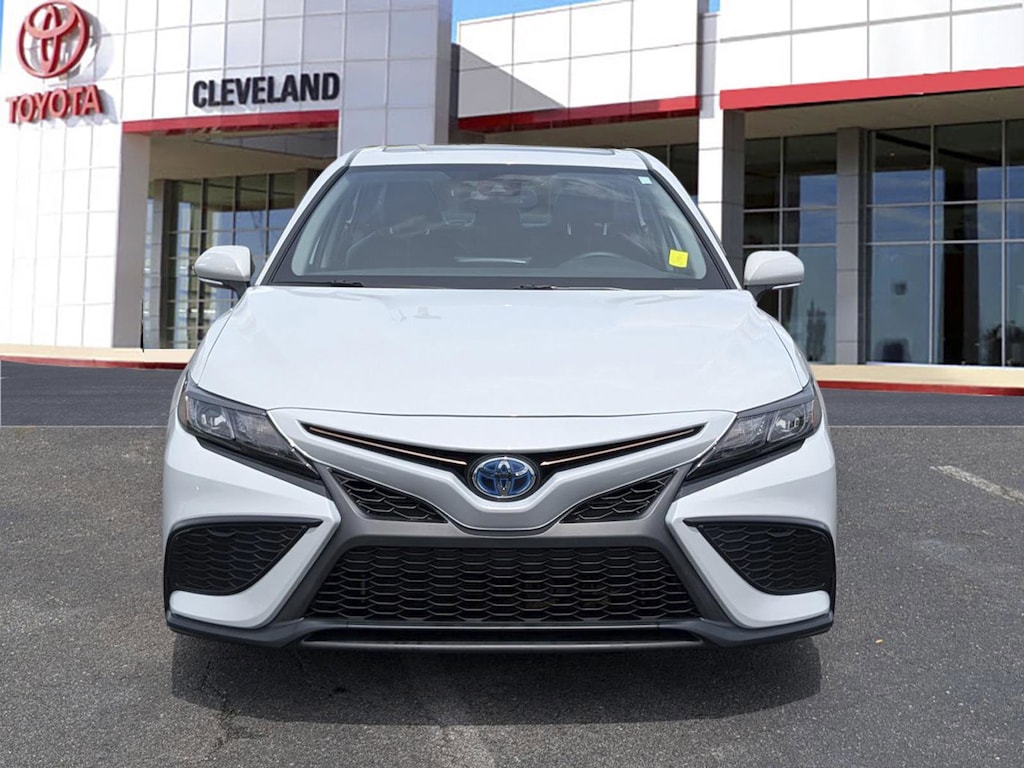 Used 2024 Toyota Camry Hybrid SE Sedan