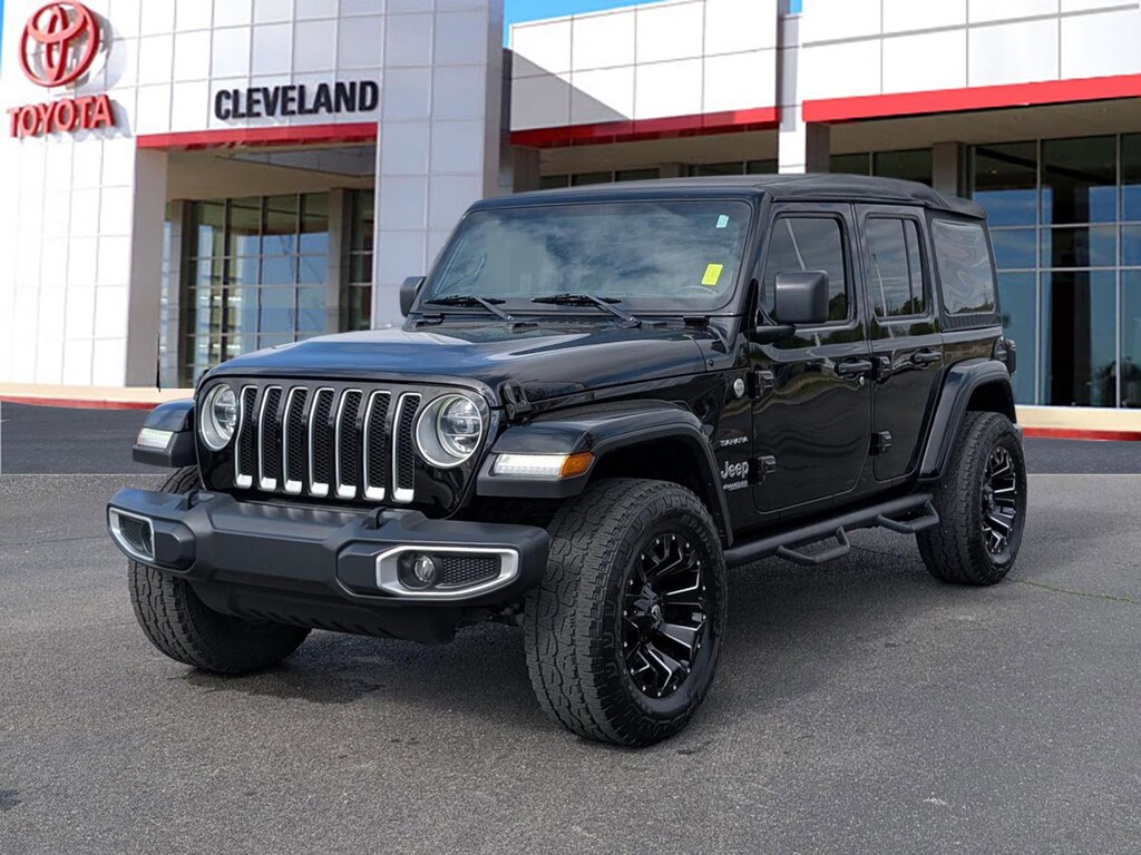 Used 2018 Jeep Wrangler Sahara SUV