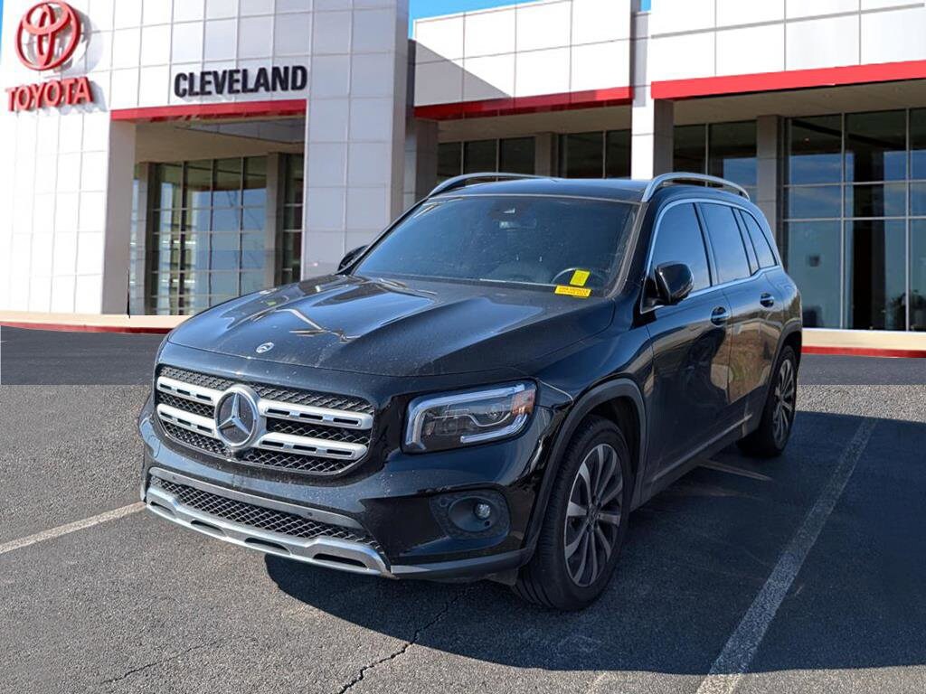 2022 Mercedes Benz GLB 250 4MATIC photo 2