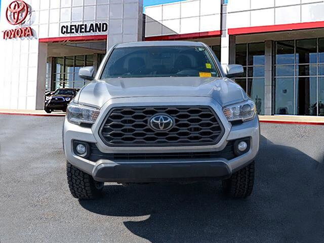 2023 Toyota Tacoma TRD Off-Road V6 photo 3