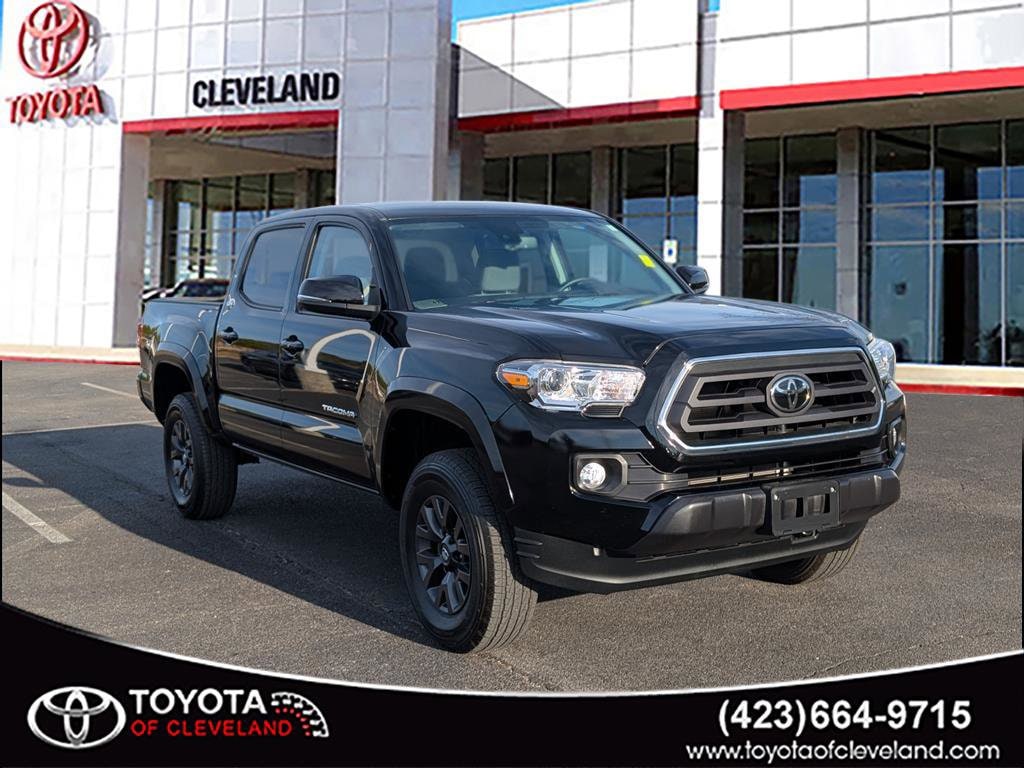 2023 Toyota Tacoma SR5's photo