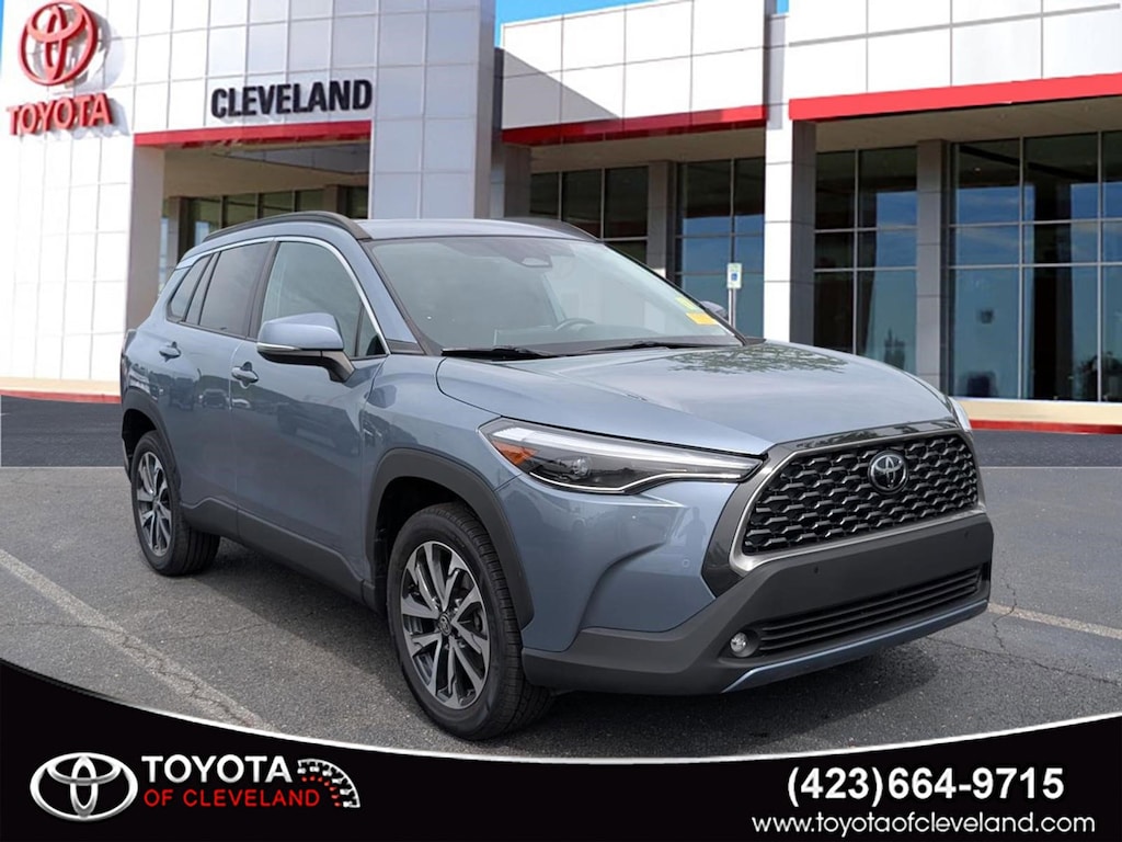 Used 2024 Toyota Corolla Cross XLE SUV
