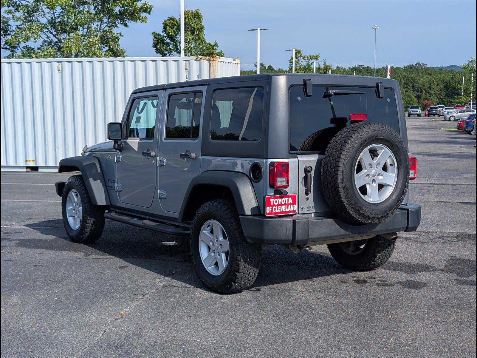 View vehicle photo 5