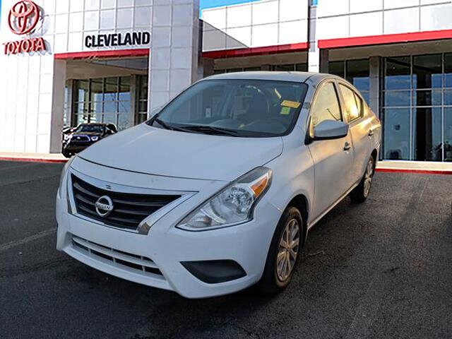 2018 Nissan Versa 1.6 Plus photo 3