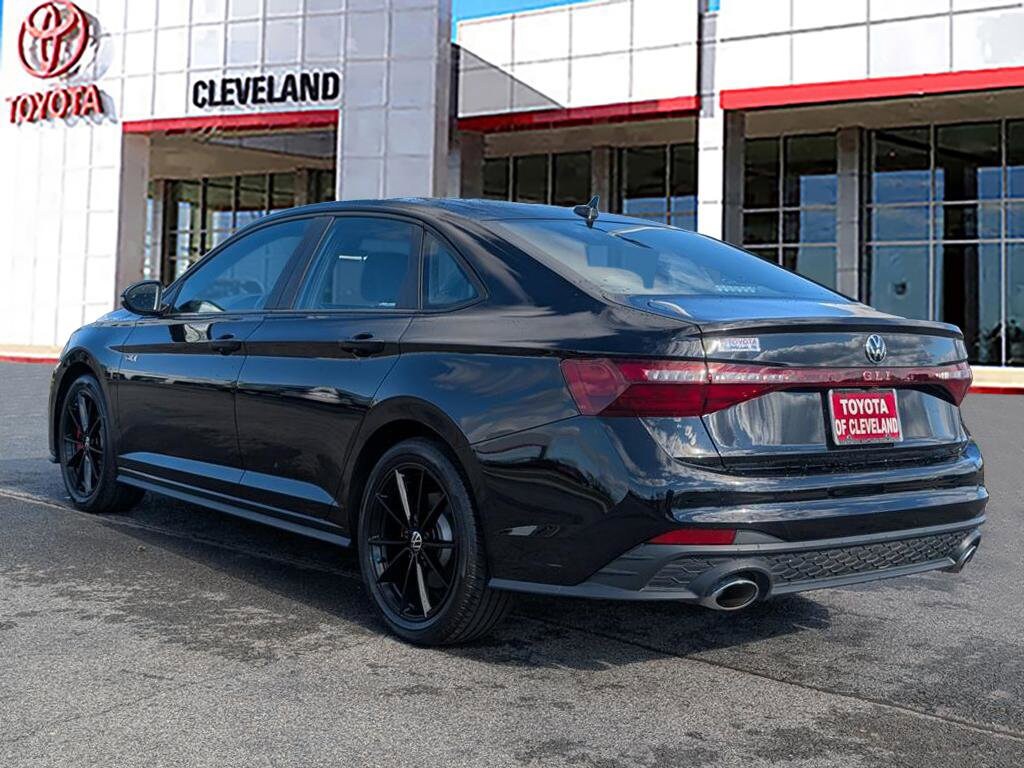 2025 Volkswagen Jetta GLI 2.0T Autobahn photo 2